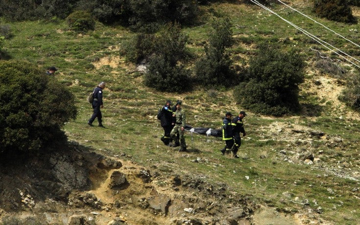 Οι νεκροψίες των στρατιωτικών που έχασαν τη ζωή τους στο μοιραίο ελικόπτερο: «Και οι 4 έφεραν κακώσεις στο σώμα και το κεφάλι»